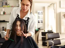 Coafor de profil larg