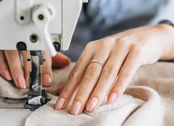 Швея мотористка