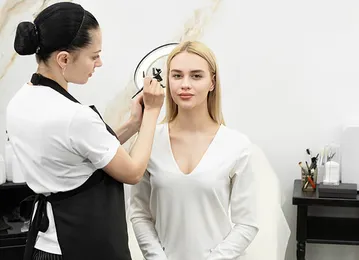 Косметолог - визажист